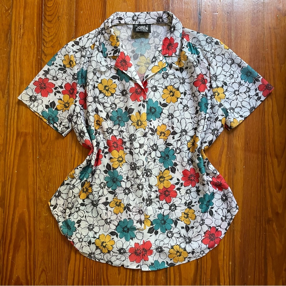 Vintage Floral Button Up Blouse
